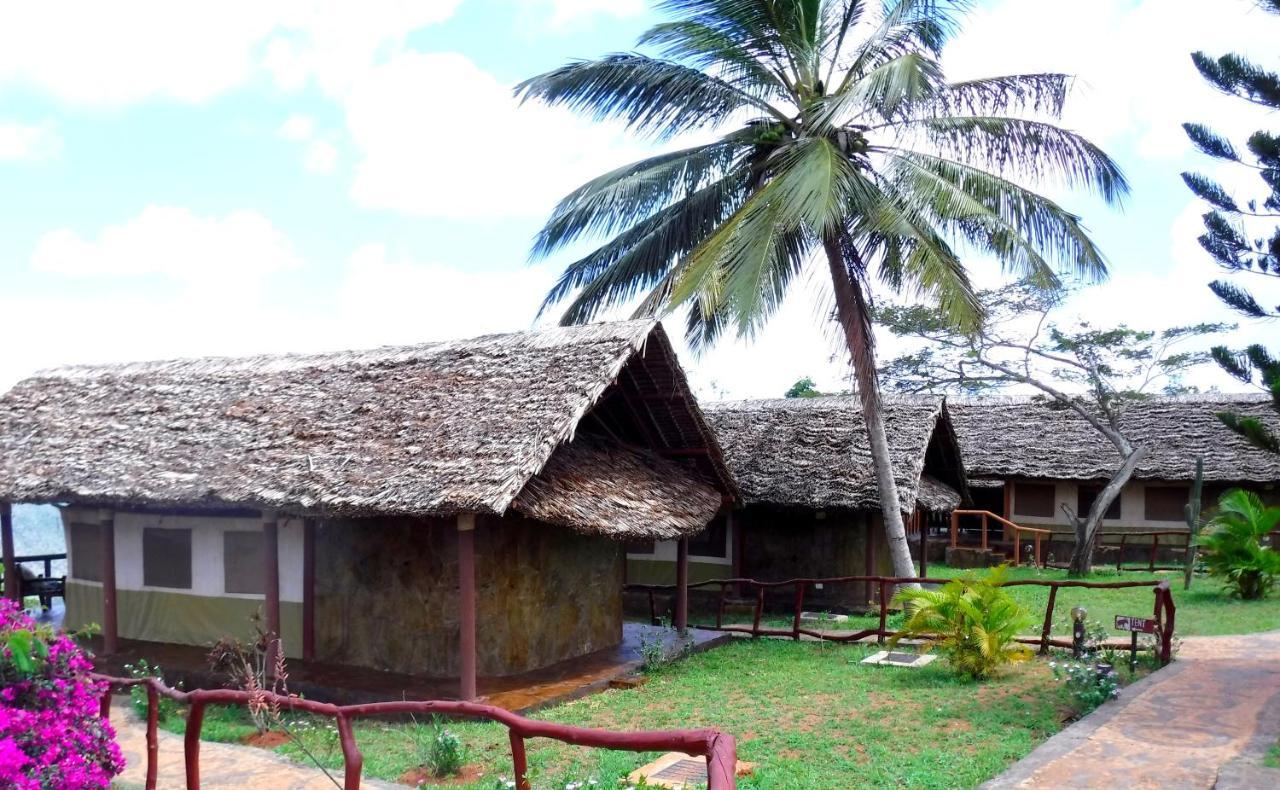 Shimba Hills Green Safari Lodge Kwale Esterno foto